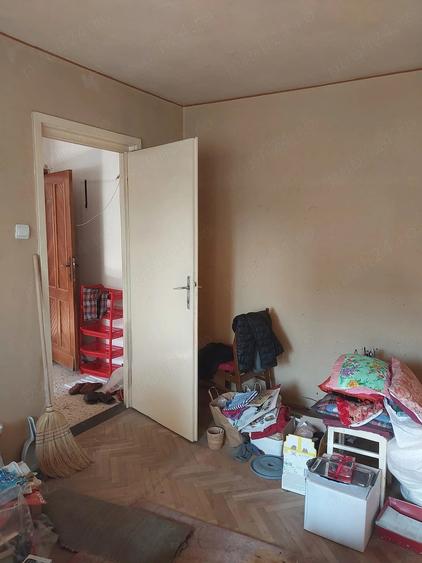 Apartament cu 2 camere semidecomandat în Luncă