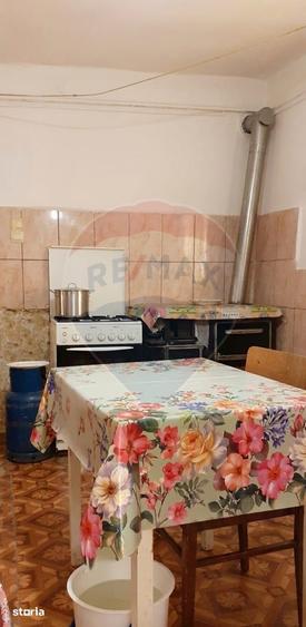 Casă cu 3 camere cu Teren 108 Mp în Central