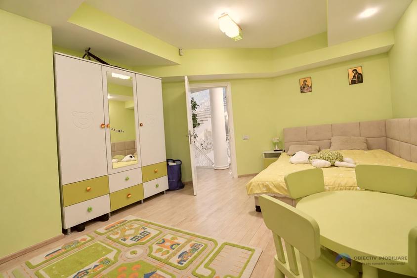 Casă individuală cu 6 camere cu Canalizare în Alexandru cel Bun