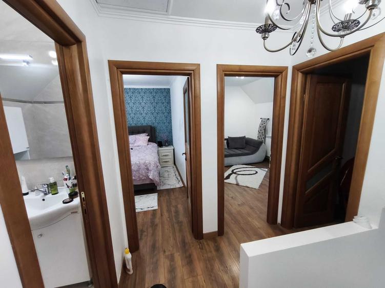 Casă cu 3 camere în Lisaura