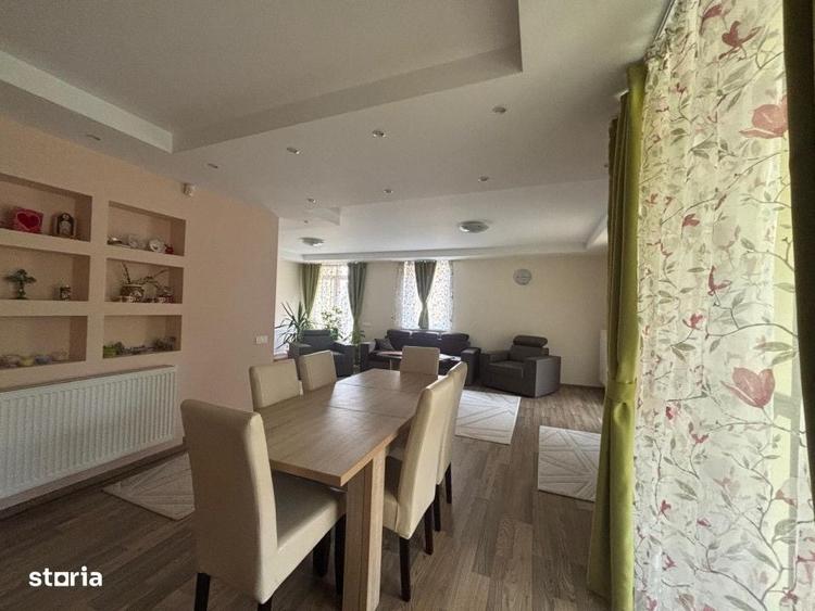 Casă cu 4 camere cu Teren 800 Mp în Central