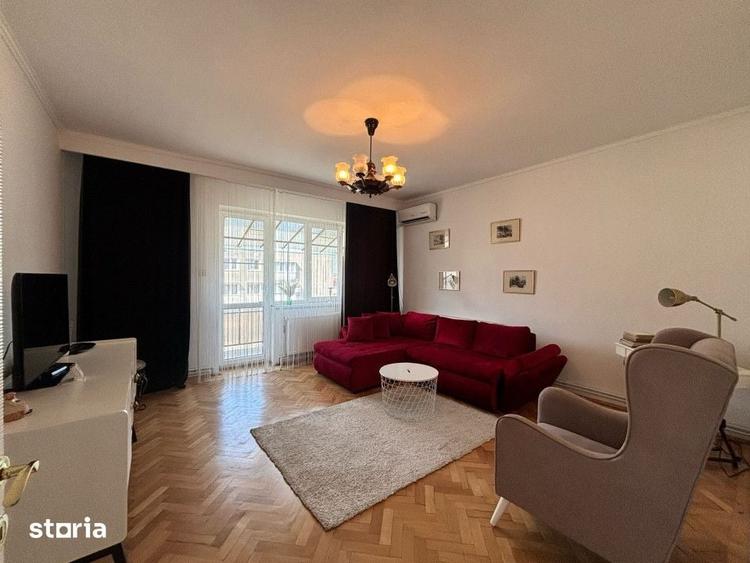 Apartament cu 2 camere decomandat în Republicii