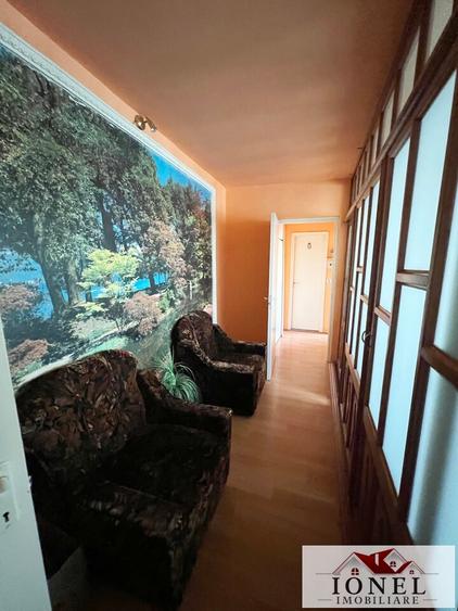 Apartament cu 2 camere decomandat în Cetate