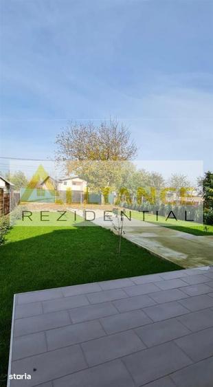 Casă cu 4 camere cu Teren 775 Mp în Brazi