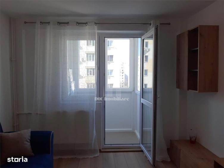 Apartament cu 2 camere decomandat în Dobroești