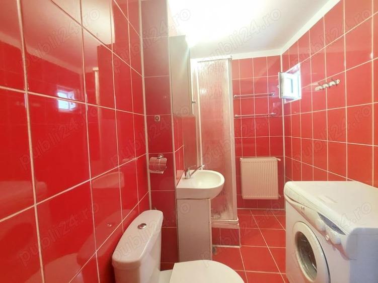 Garsonieră decomandată în Central