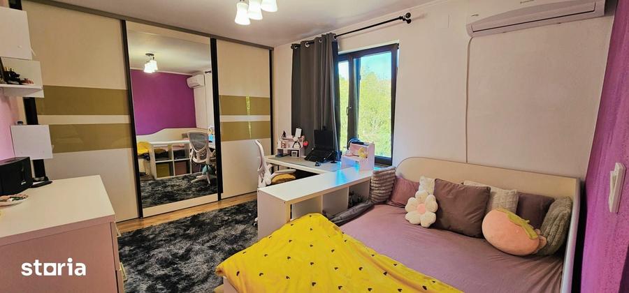 Casă cu 4 camere cu Teren 13000 Mp în Certeju de Sus