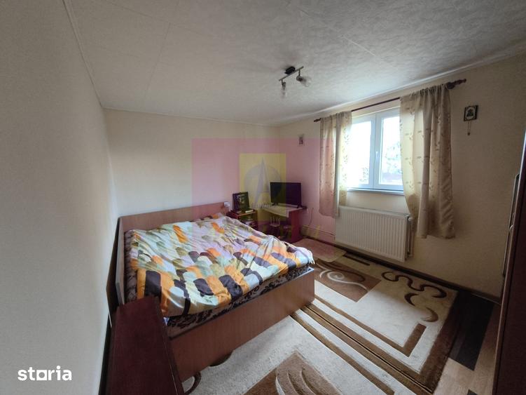 Casă cu 3 camere cu Teren 320 Mp în Colibași