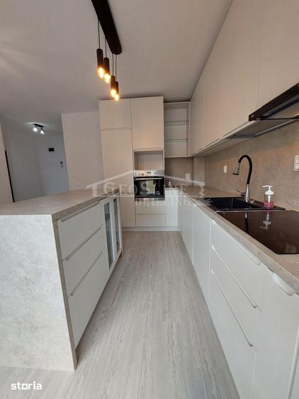 Apartament cu 3 camere decomandat în Chinteni