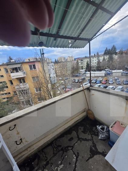Apartament de vanzare, cu 2 camere - Aleea Centralei - 7
