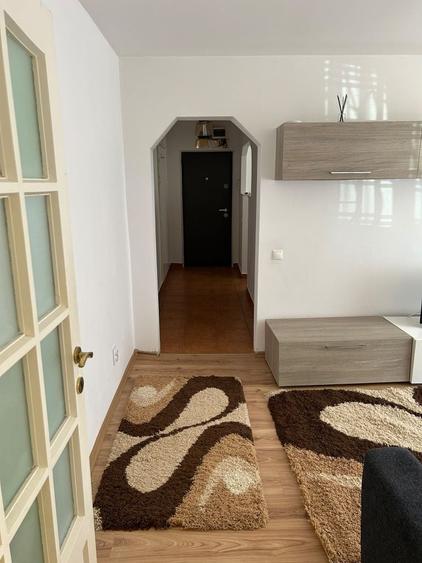 Apartament cu 2 camere semidecomandat în Lotus