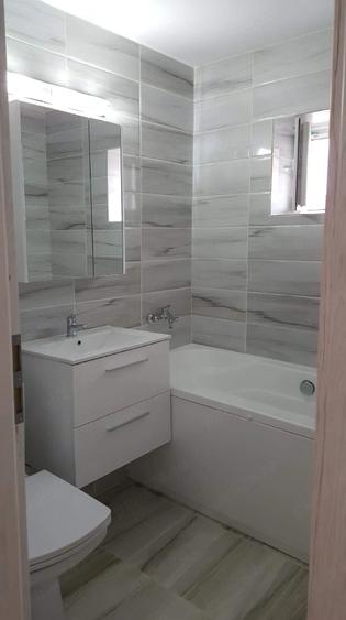 Apartament cu 2 camere semidecomandat în Gorjului