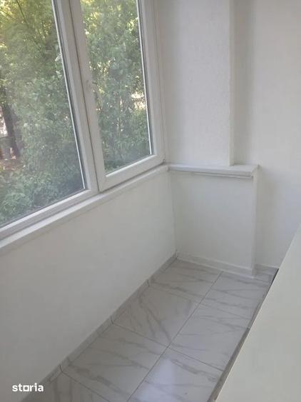 Apartament cu 3 camere semidecomandat în Săsar — fotografia 3