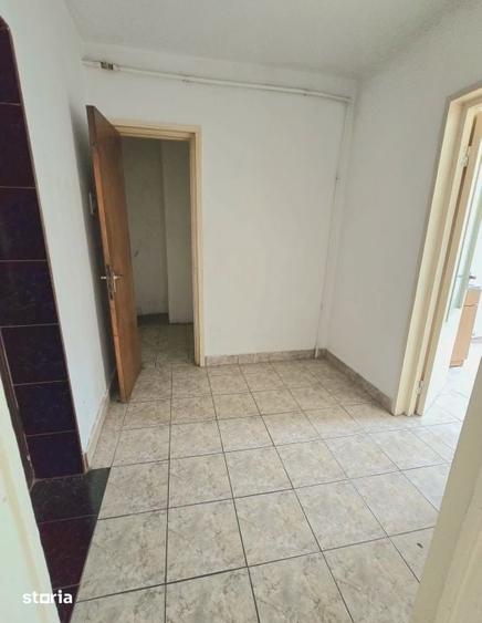 Apartament cu 4 camere în Central