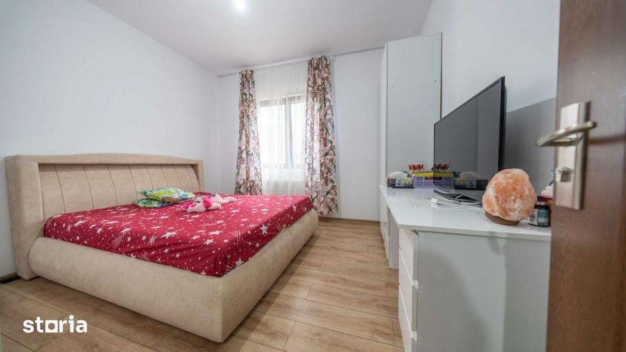 Casă cu 5 camere cu Teren 407 Mp în Jilava