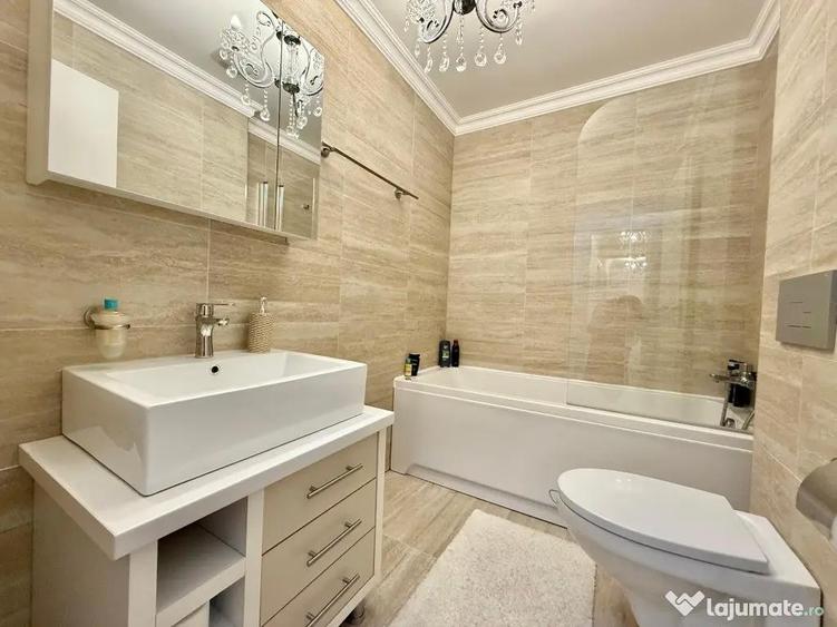 Apartament cu 3 camere decomandat în Ștefăneștii de Jos