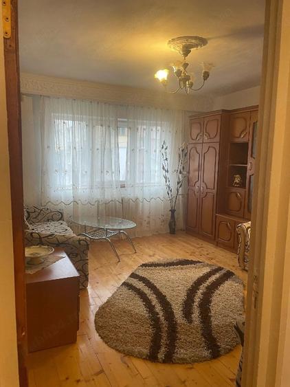Garsonieră decomandată în Cetate