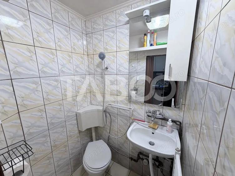 Garsonieră decomandată, mobilată în Broscărie