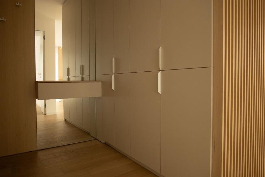 Apartament cu 2 camere decomandat, mobilat în Aviației