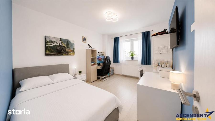 Apartament cu 4 camere în Sânpetru