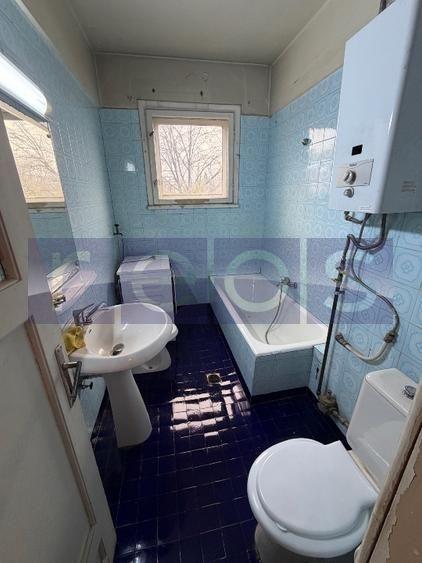 VANZARE 3 CAMERE DECOMANDAT - GARAJ - 8