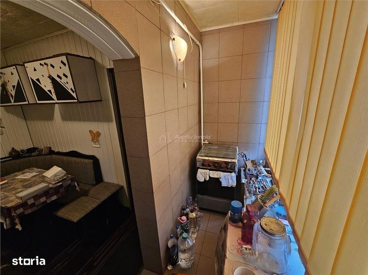 Apartament cu 2 camere decomandat, mobilat în Central