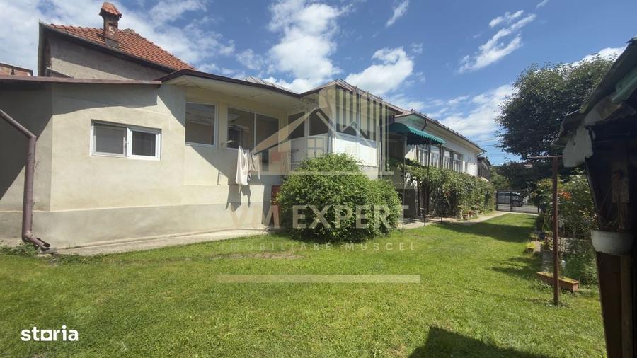 Casă cu 4 camere în Ultracentral