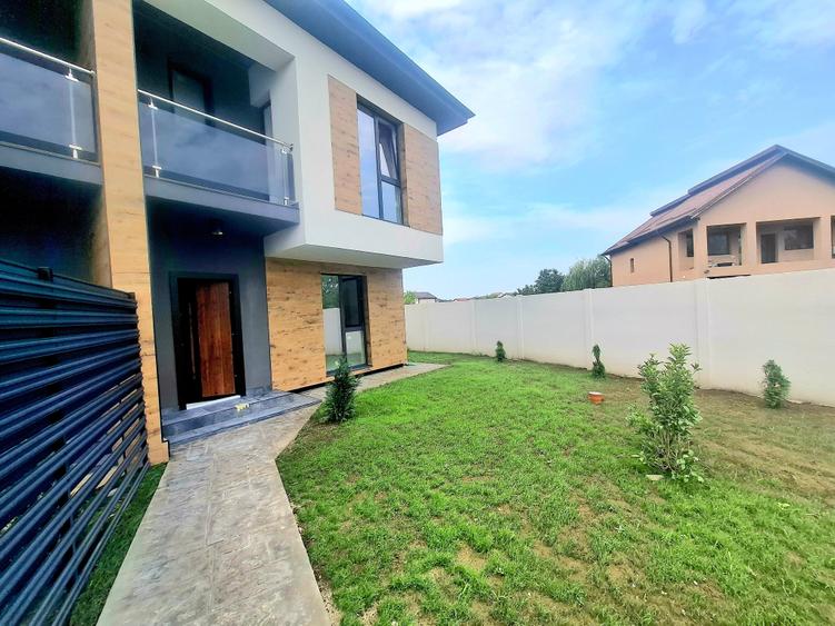 Duplex cu 4 camere cu Canalizare în Bragadiru
