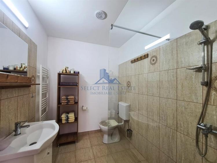 Casă individuală cu 4 camere cu Teren 1500 Mp în Fântânele