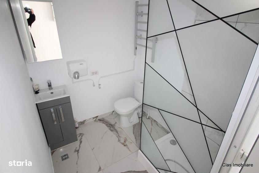 Spațiu comercial, de 407 mp, în Central