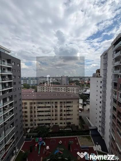 Apartament cu 3 camere decomandat în Mihai Bravu