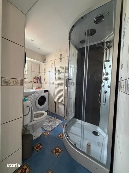 Apartament cu 3 camere decomandat în Griviței