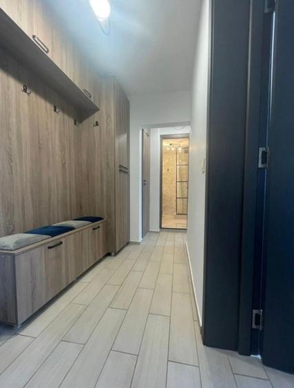 Apartament cu 2 camere decomandat, mobilat în Sebastian