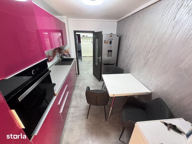 Apartament cu 3 camere decomandat, mobilat în Coiciu