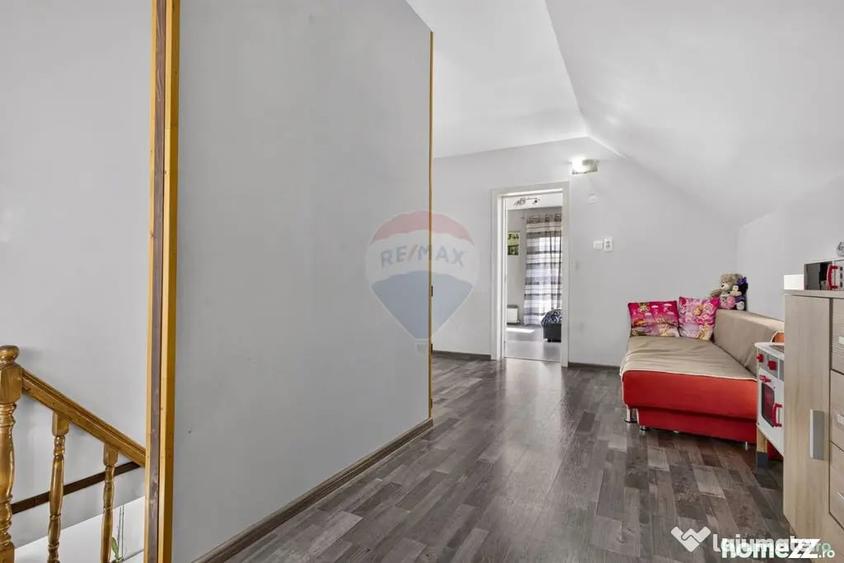 Casă cu 4 camere cu Teren 403 Mp în Central