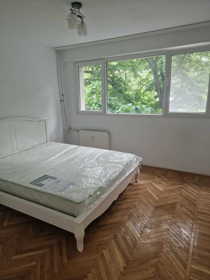Inchiriez apartament 2 camere, Drumul Taberei (Plaza), proprietar - 1