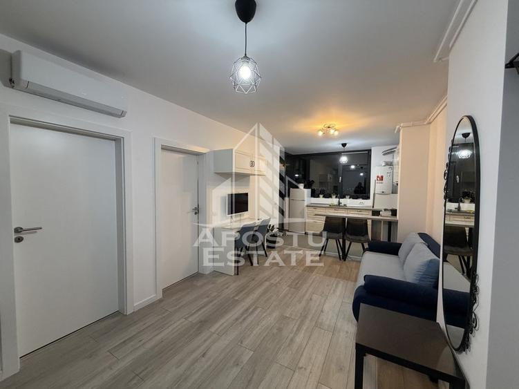 Apartament cu 2 camere semidecomandat în Torontalului