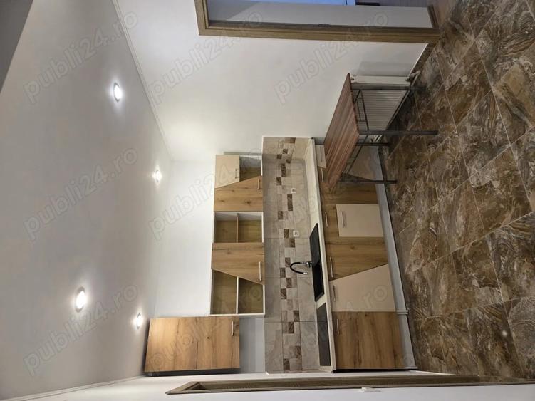Apartament cu 3 camere decomandat în Ultracentral