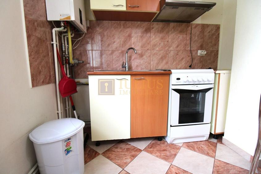 Apartament cu 2 camere decomandat, mobilat în Bucovina