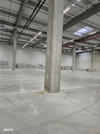 Spațiu comercial, de 1,700 mp, în Florești