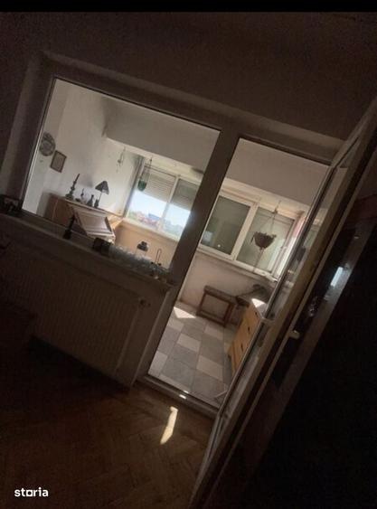 Apartament cu 2 camere decomandat în Dorobanți