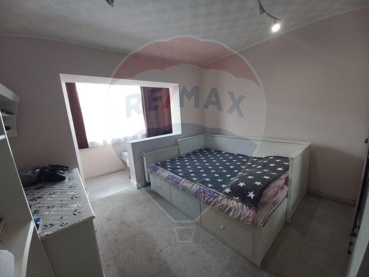 Apartament cu 2 camere et. 1 de închiriat în zona Vasile Alecsandri - 3