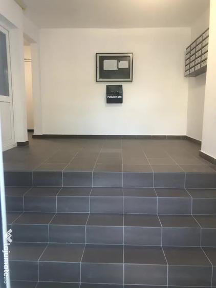 Apartament cu 3 camere decomandat în Tăbăcărie