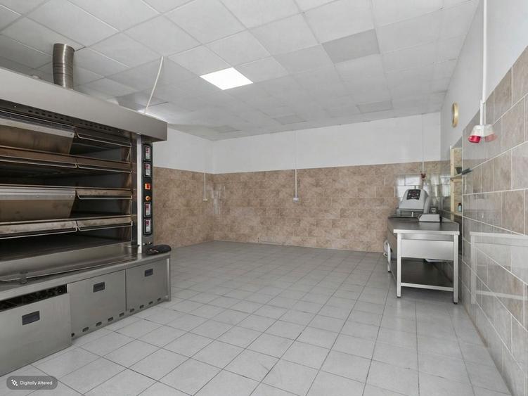 Casă 3 camere, garaj+Spațiu Comercial în Freidorf - 30