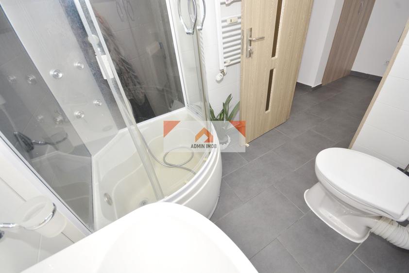 Apartament cu 2 camere decomandat în Drumul Taberei
