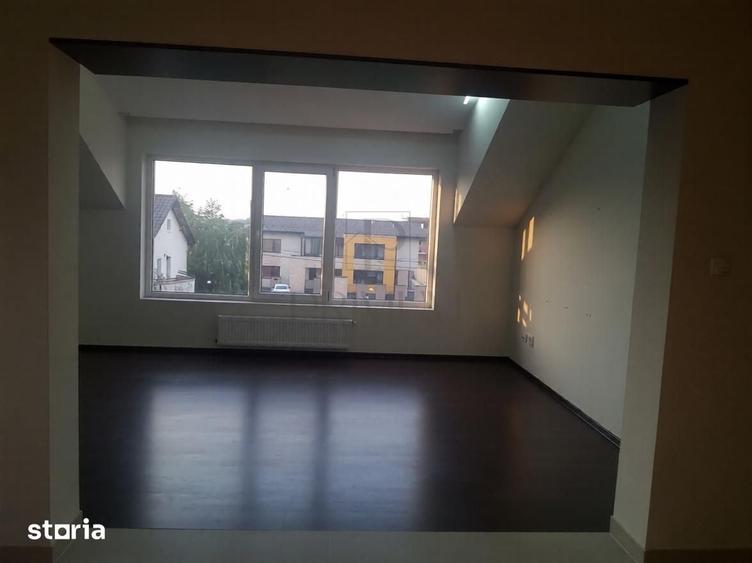 Apartament cu 3 camere în Girocului
