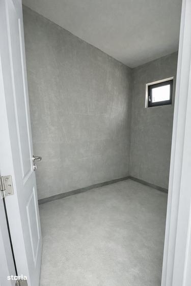 Casă cu 4 camere cu Teren 750 Mp în Paleu