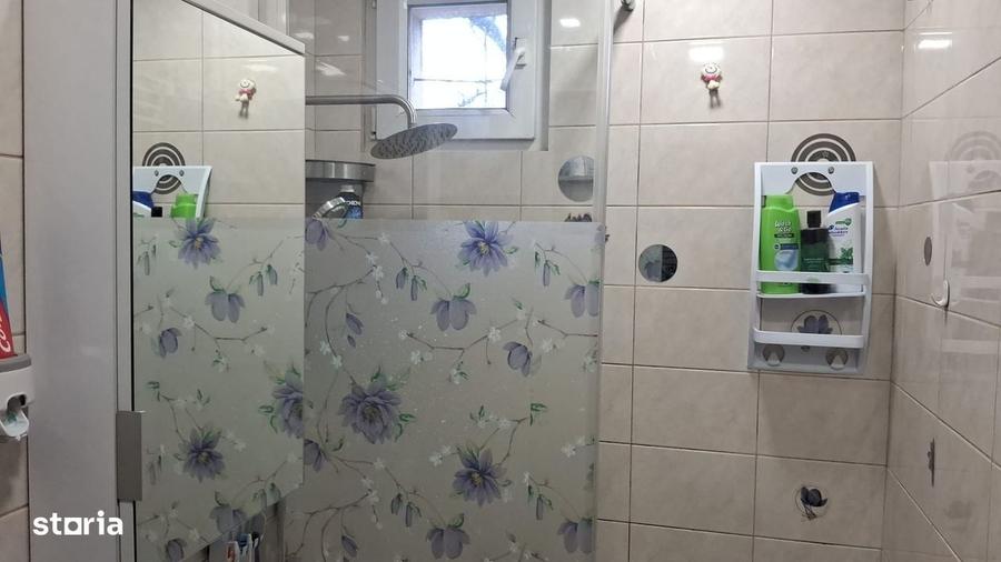 Apartament cu 3 camere în Obor