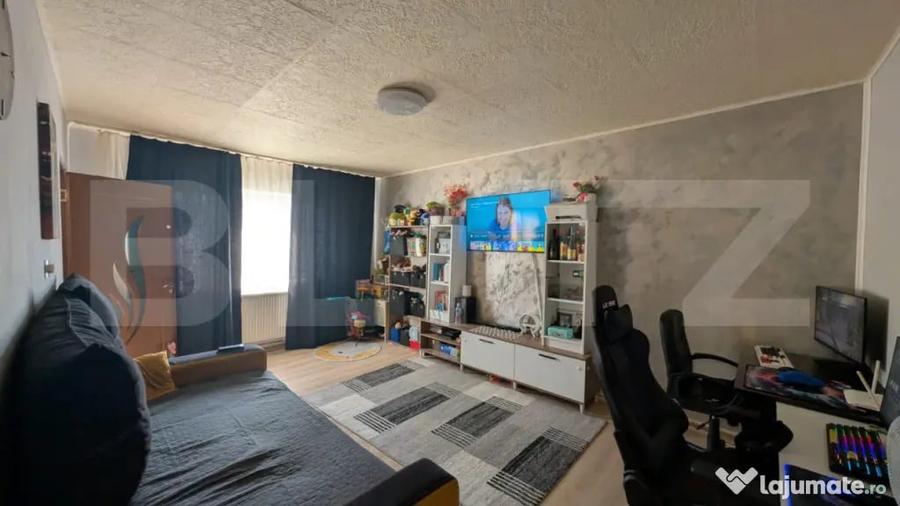Apartament 3 camere decomandat, zona Catedrala Eroilor T - 3