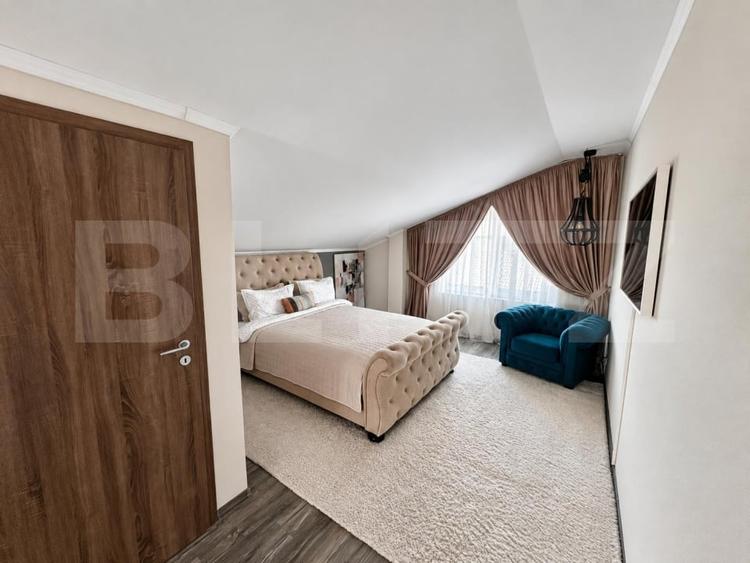 Apartament cu 4 camere decomandat, mobilat în Florilor